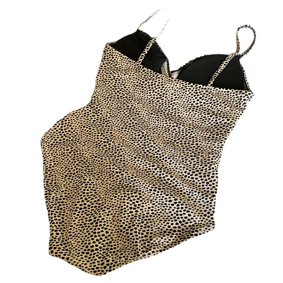 Ellen Tracy 1PC Swimsuit Cheetah Print- Sz 14 - Picture 6 of 7